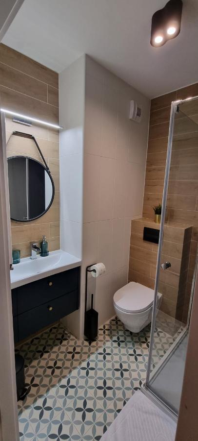 Apartament Osiem Gwiazdek Dziwnówek Exteriör bild